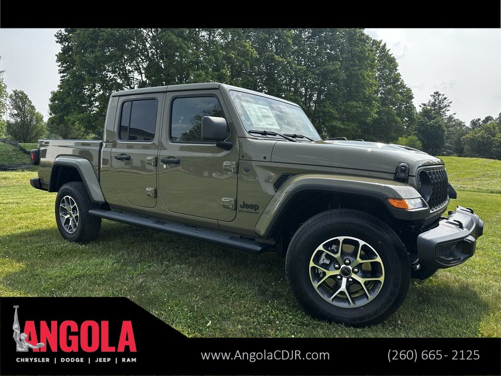 2025 Jeep Gladiator Sport S Crew Cab 4WD