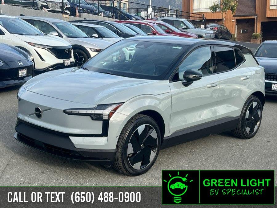 2025 Volvo EX30 Twin Ultra eAWD