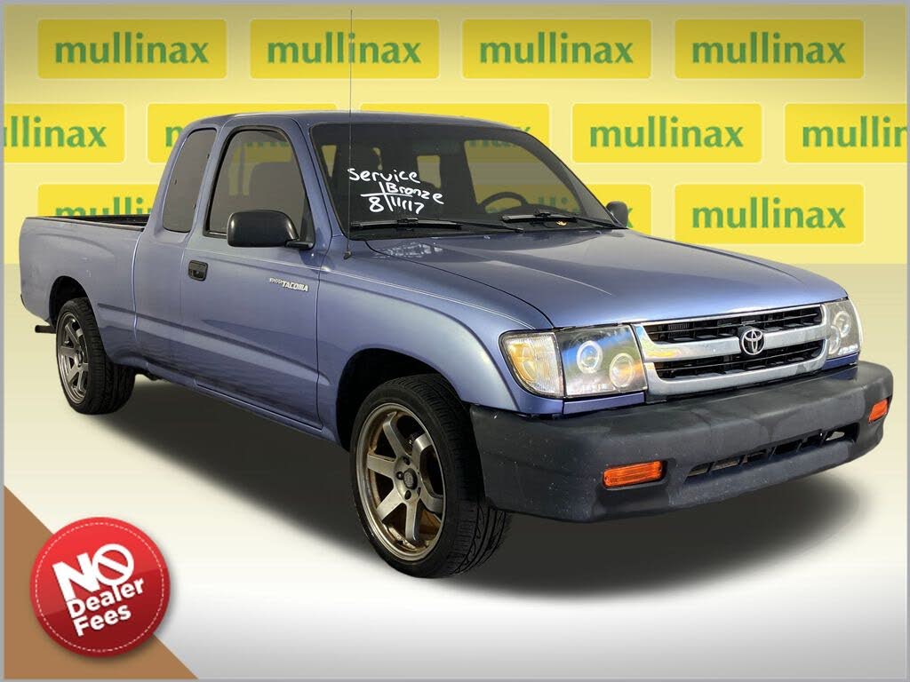 1999 Toyota Tacoma Base