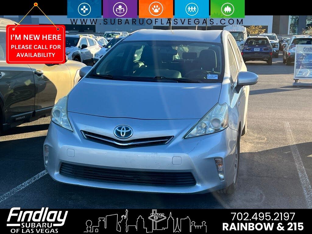 2014 Toyota Prius v Two FWD