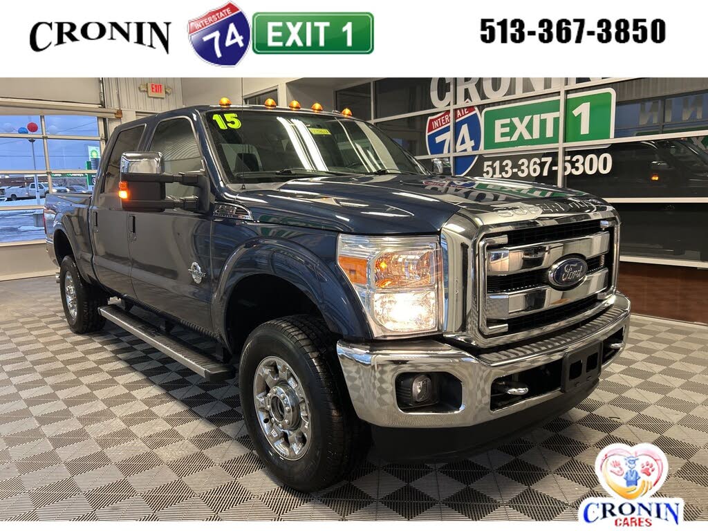 2015 Ford F-250 Super Duty Lariat Crew Cab 4WD