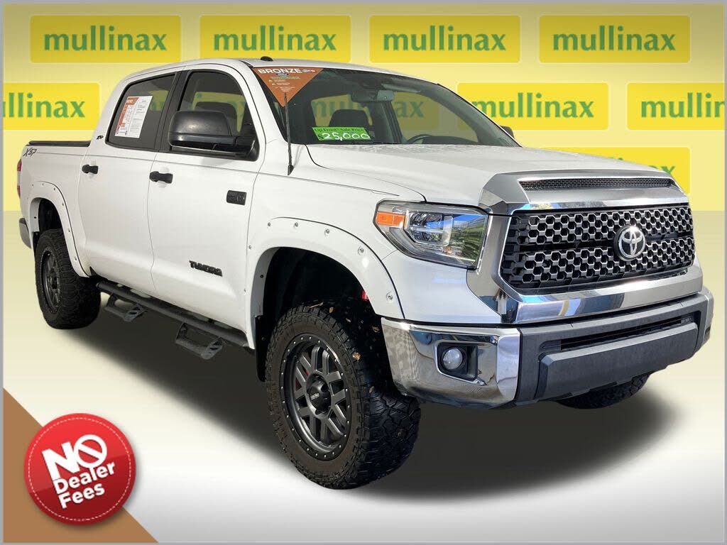 2018 Toyota Tundra SR5 CrewMax 5.7L FFV 4WD