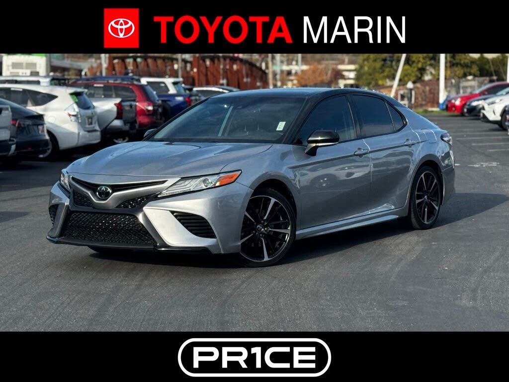 2020 Toyota Camry XSE FWD