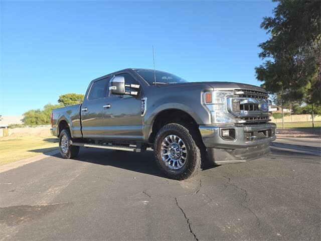 2022 Ford F-250 Super Duty XLT Crew Cab 4WD