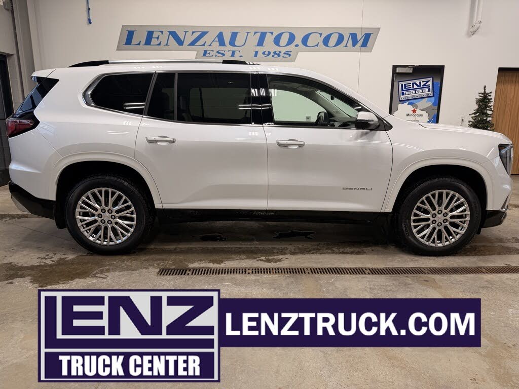 2024 GMC Acadia Denali AWD