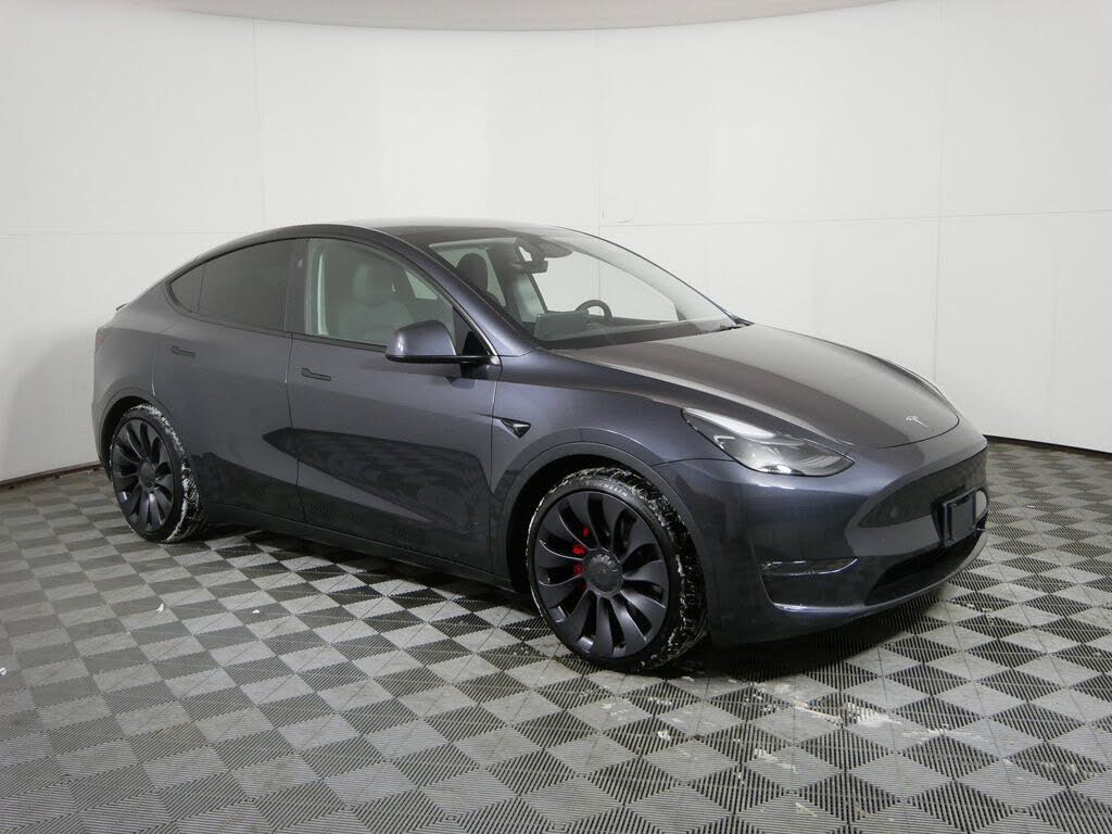 2024 Tesla Model Y Performance AWD