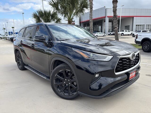 2024 Toyota Highlander LE FWD