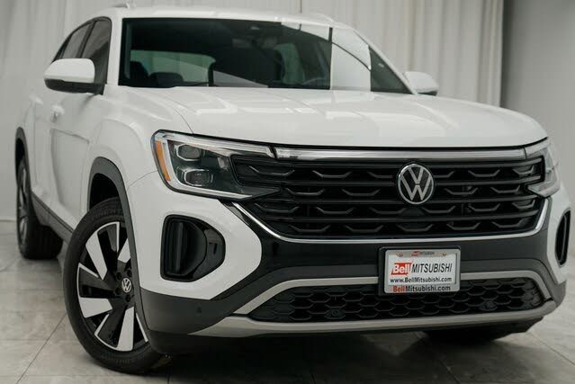 2024 Volkswagen Atlas Cross Sport SE 4Motion with Technology