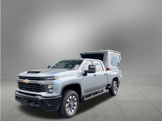 2025 Chevrolet Silverado 2500HD Custom Crew Cab 4WD