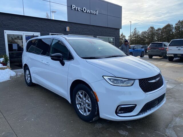 2025 Chrysler Pacifica Select FWD