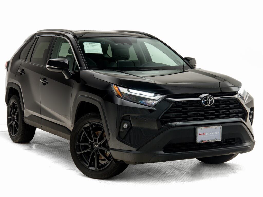 2025 Toyota RAV4 XLE Premium AWD