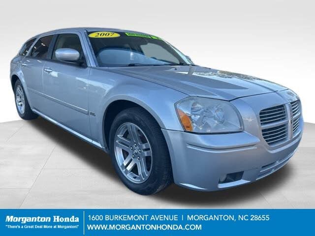 2007 Dodge Magnum SXT RWD