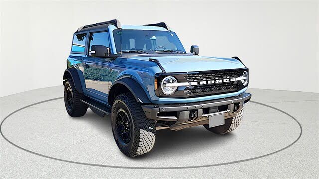 2023 Ford Bronco Advanced 2-Door 4WD
