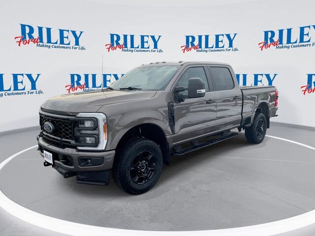 2023 Ford F-350 Super Duty XL Crew Cab 4WD
