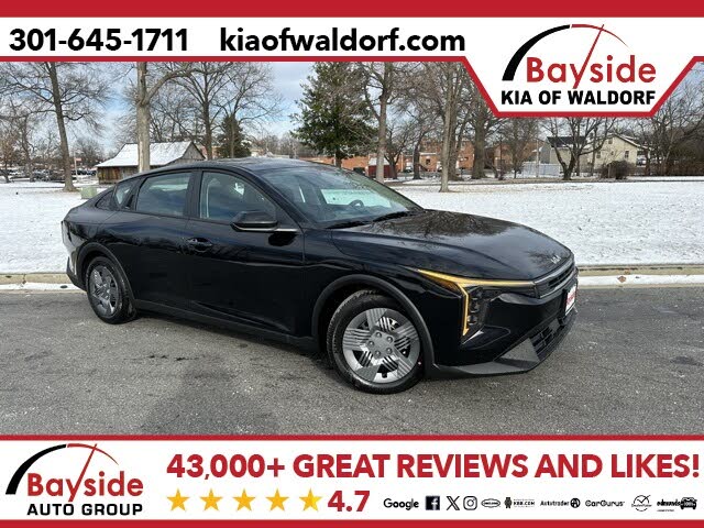 2025 Kia K4 LX FWD