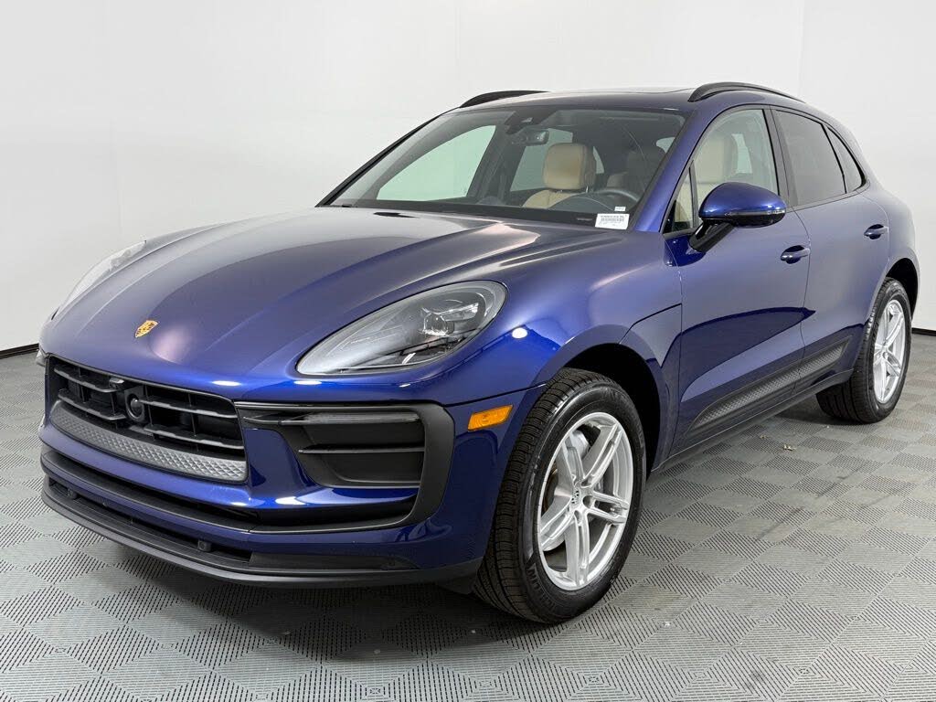 2025 Porsche Macan