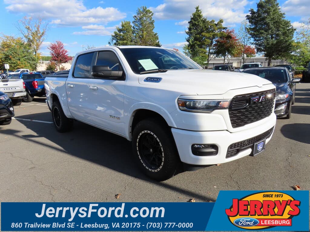 2025 RAM 1500 Big Horn Crew Cab 4WD