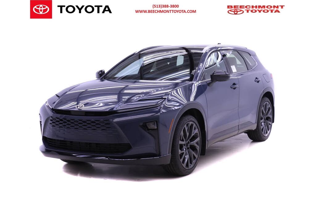 2025 Toyota Crown Signia Limited AWD