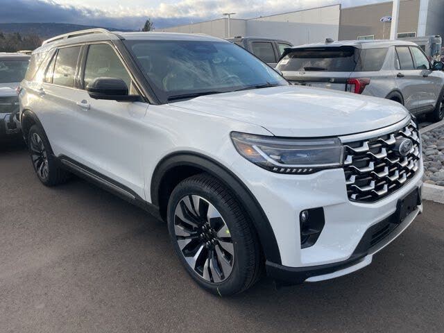 2026 Ford Explorer Platinum AWD