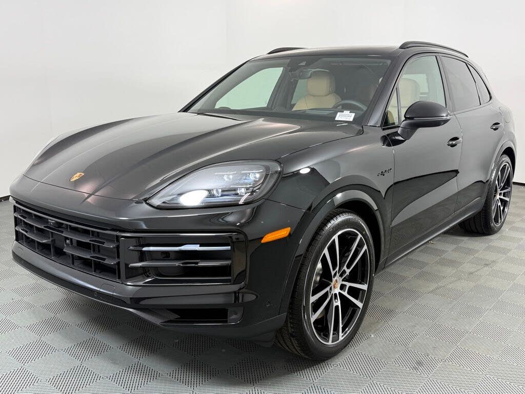 2026 Porsche Cayenne S AWD