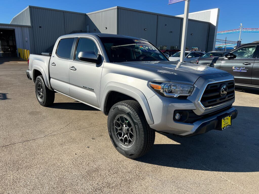 2018 Toyota Tacoma SR5 V6 Double Cab 4WD