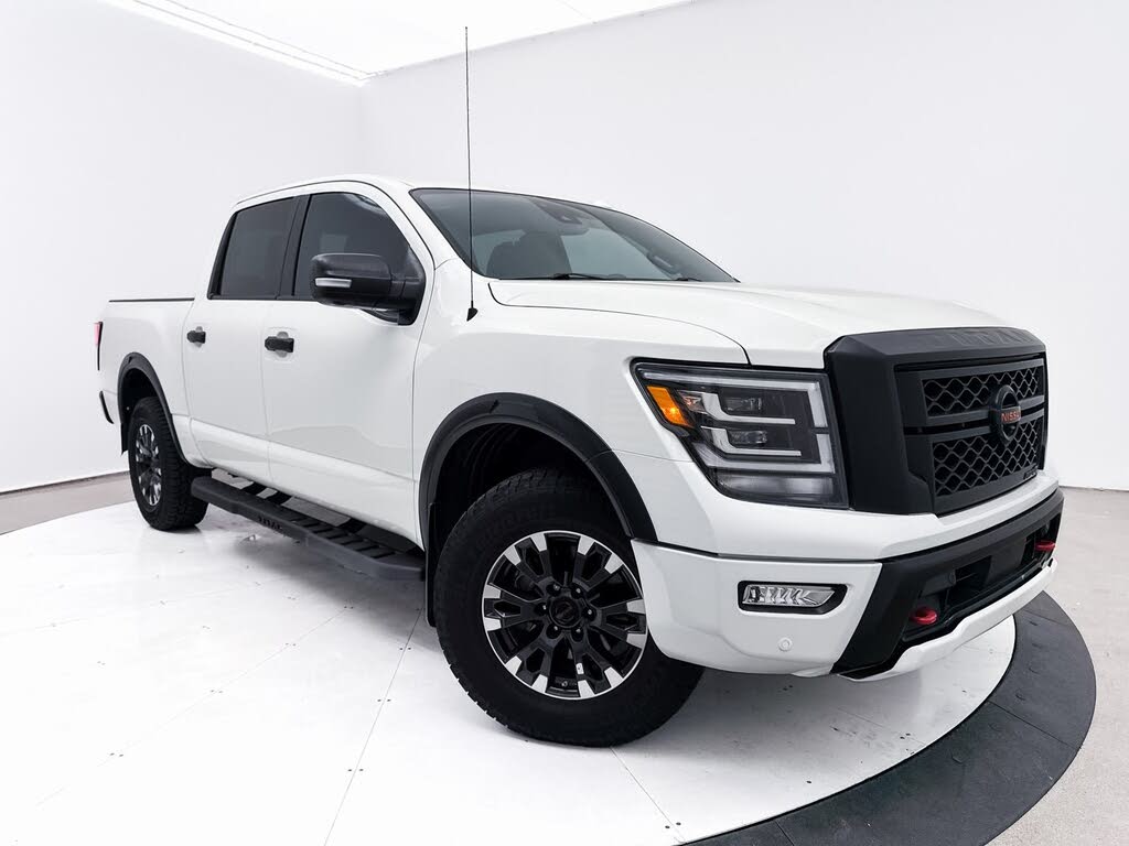 2021 Nissan Titan PRO-4X Crew Cab 4WD