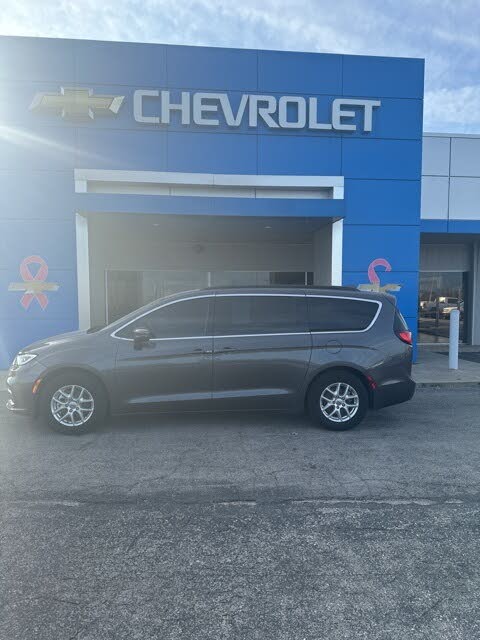 2022 Chrysler Pacifica Touring L FWD