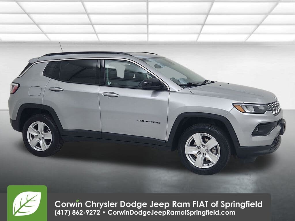 2022 Jeep Compass Latitude 4WD