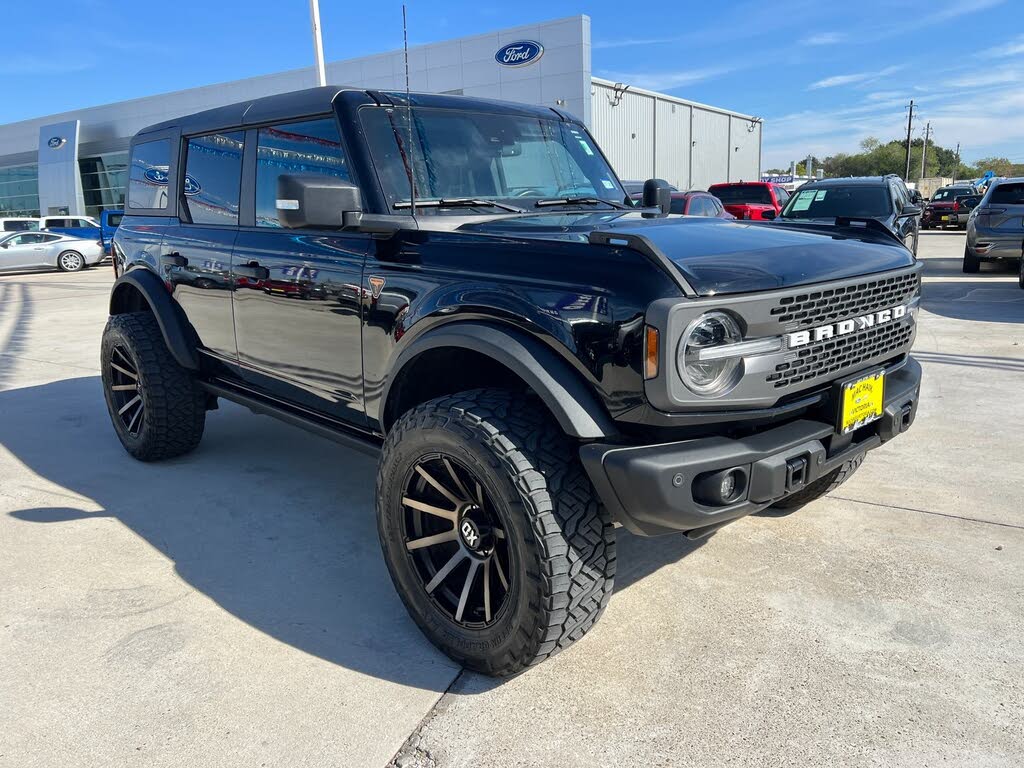 2023 Ford Bronco Badlands Advanced 4-Door 4WD