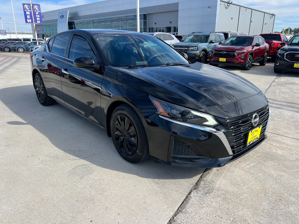 2023 Nissan Altima 2.5 S FWD