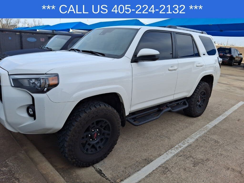 2023 Toyota 4Runner SR5 4WD