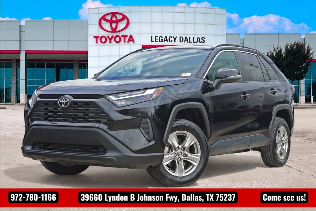 2023 Toyota RAV4 XLE FWD