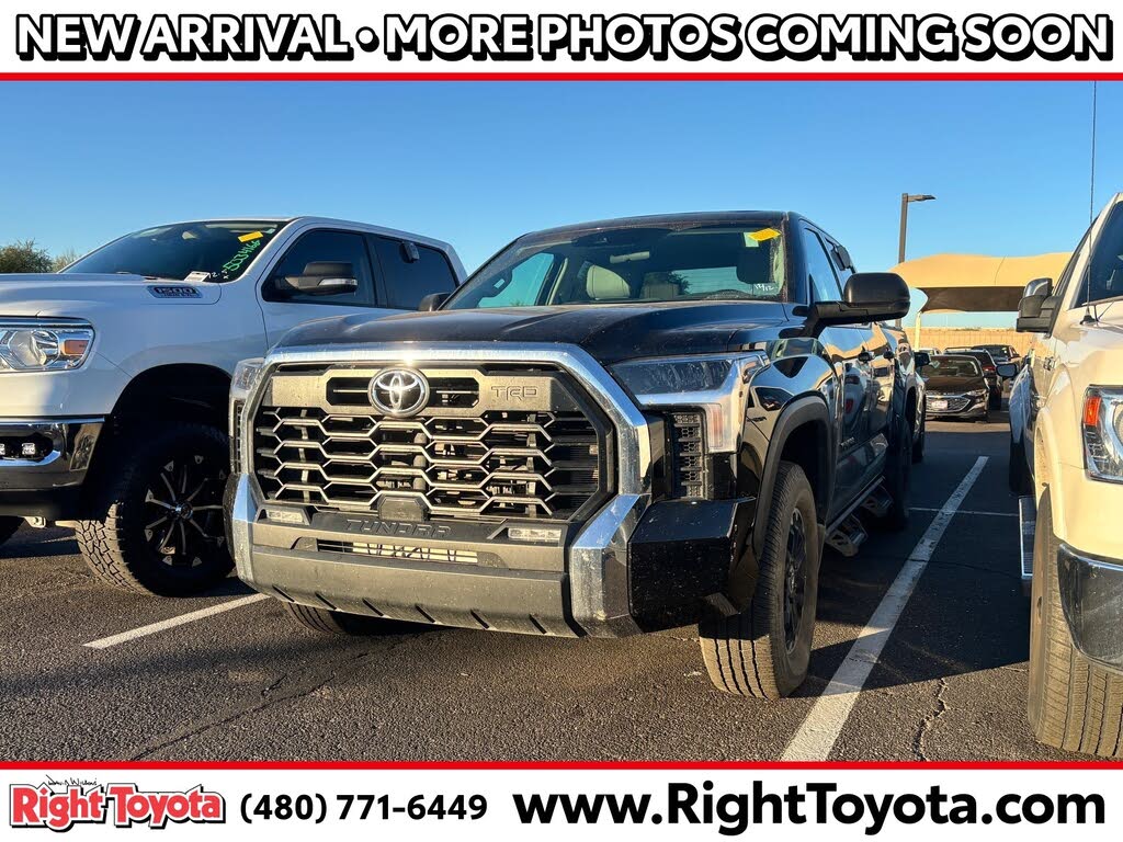 2023 Toyota Tundra SR5 CrewMax Cab 4WD