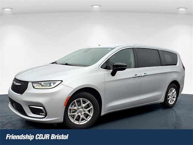 2024 Chrysler Pacifica Touring L FWD