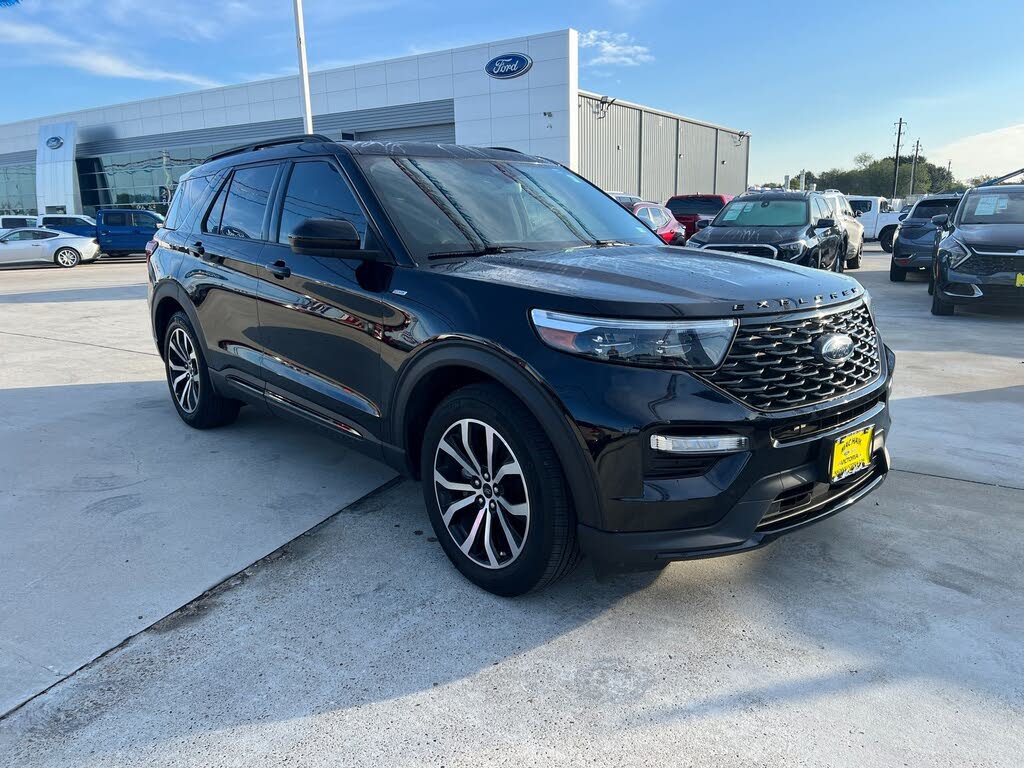 2024 Ford Explorer ST-Line RWD