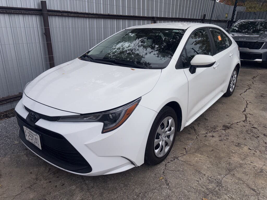 2024 Toyota Corolla LE FWD