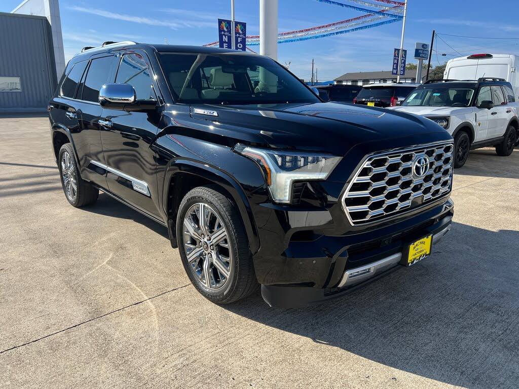 2024 Toyota Sequoia Capstone 4WD