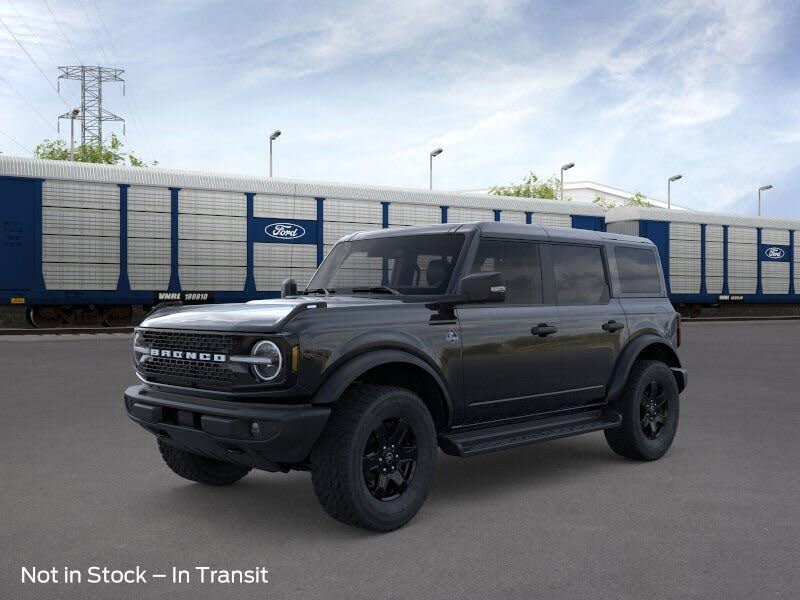 2025 Ford Bronco Outer Banks 4-Door 4WD