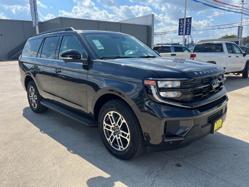 2025 Ford Expedition Active RWD