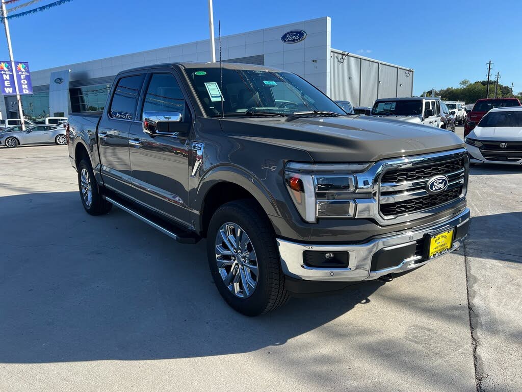 2025 Ford F-150 Lariat SuperCrew 4WD