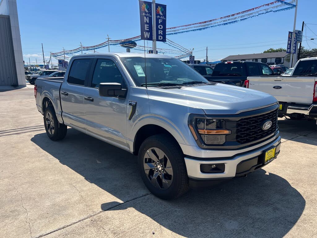2025 Ford F-150 STX 4dr SuperCrew 4WD