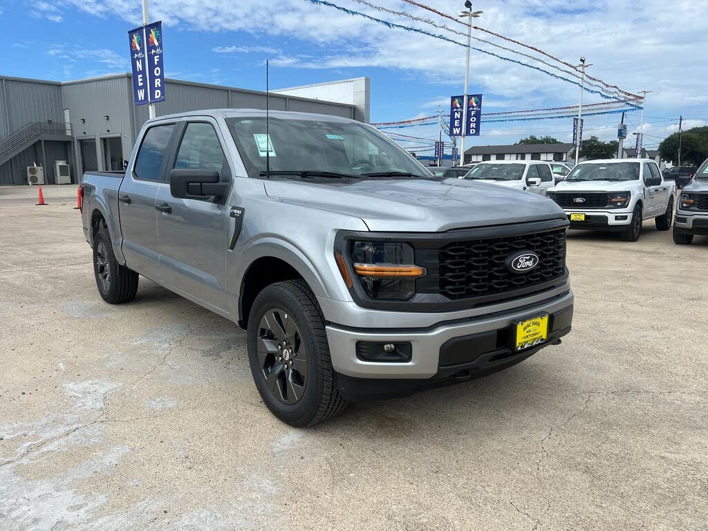2025 Ford F-150 STX 4dr SuperCrew 4WD