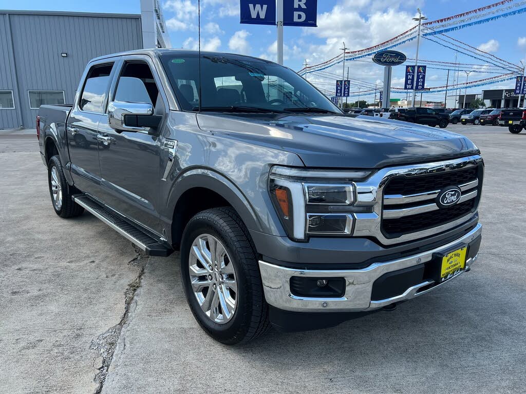2025 Ford F-150 Lariat SuperCrew 4WD