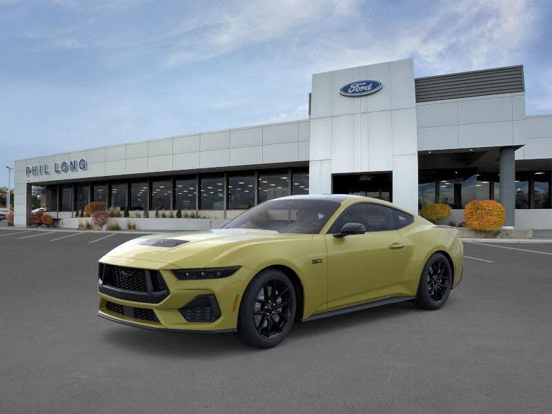 2025 Ford Mustang GT Premium Fastback RWD