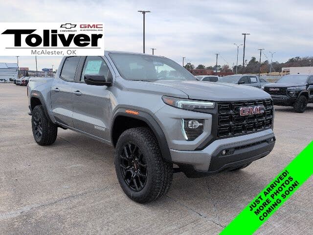 2025 GMC Canyon Elevation Crew Cab 4WD