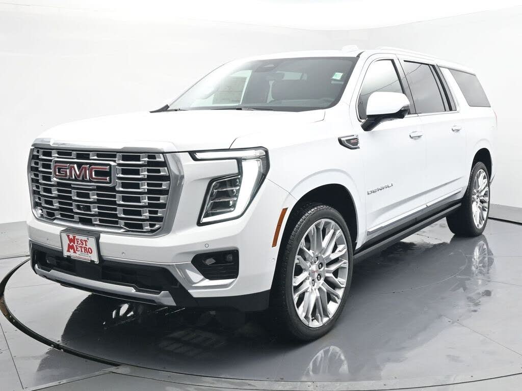 2025 GMC Yukon XL Denali 4WD
