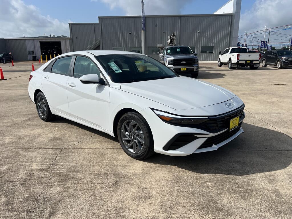 2025 Hyundai Elantra Hybrid Blue FWD