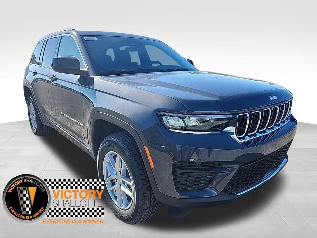 2025 Jeep Grand Cherokee Laredo X RWD