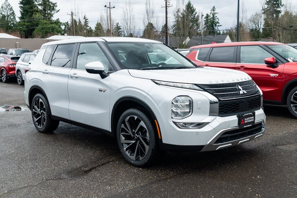 2025 Mitsubishi Outlander Hybrid Plug-in SE S-AWC