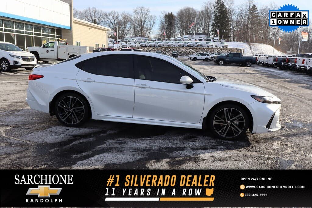 2025 Toyota Camry XLE FWD